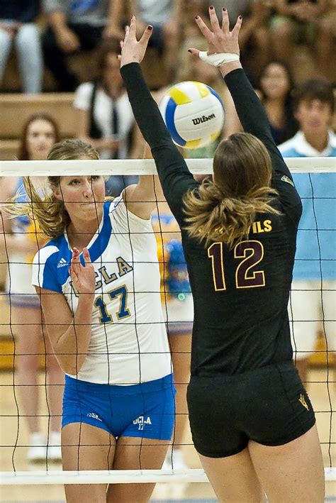 Ucla Womens Volleyball Heads To Washington Daily Bruin