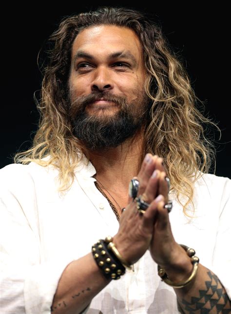 Jason momoa played the fictional character of ronon dex in the series 'stargate atlantis'. Jason Momoa - Wikiwand