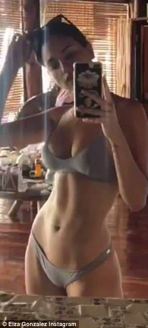 Eiza Gonzalez Films Bikini Body In The Mirror As Josh Duhamel Strips
