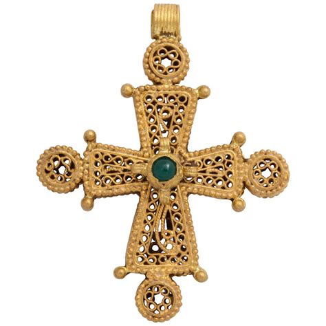 Ancient Byzantine Gold Cross With Emerald At 1stdibs