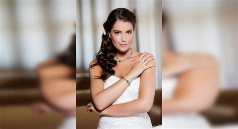Meet Miss International Hungary Linda Szunai Beautypageants