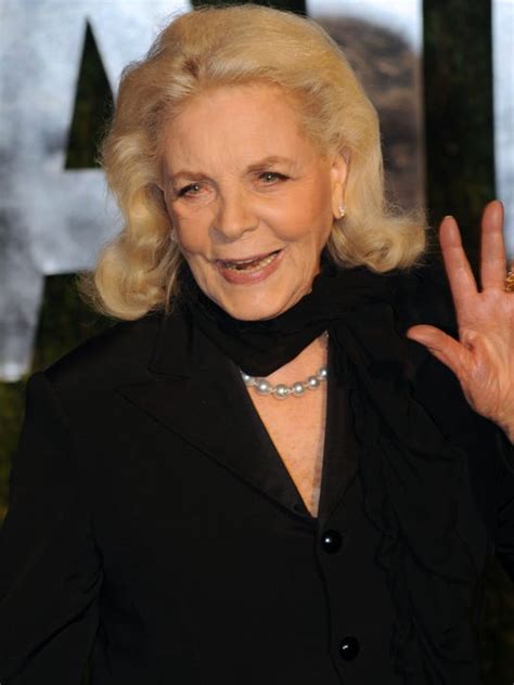 legendary actress lauren bacall has died at 89
