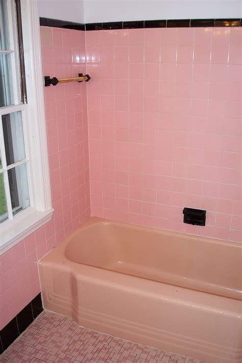 Why bother so much when you can get it resurfaced for the fraction of costs and without any replacement hassles? Indianapolis Bathtub Resurfacing | Indiana Resurfacing ...