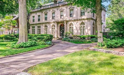 15 Detroit luxury mansions on sale for $500,000 or more | Detroit