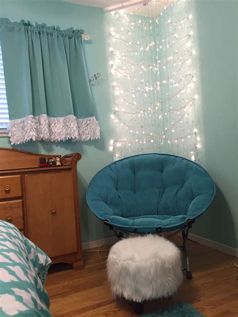 Textiles, rugs, pillows, wallpaper, and home décor. Pin on Bedroom ideas