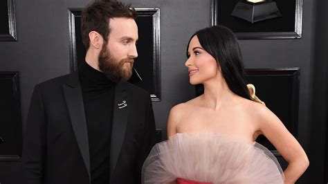 Kacey Musgraves Just Gave A Rare Insight Into Her Divorce From Ruston Kelly Glamour