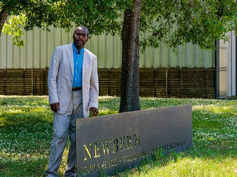 He became the first Black mayor of Newbern, Alabama. A white minority