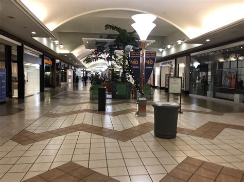 Sunrise Mall Citrus Heights Ca Pics Spanning From 2018 2021 Deadmalls