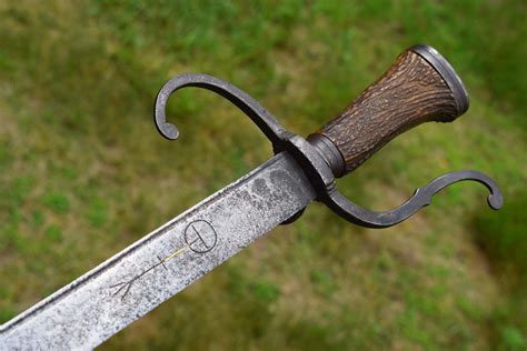 Late 16th Century Renaissance German Hunting Sword For Sale