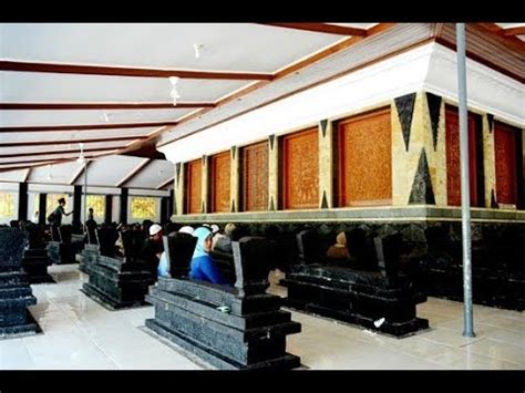 Ilmu amalan dapat uang dari sunan gunung jati. 15 Peninggalan Kerajaan Demak, Penjelasan Beserta Gambarnya