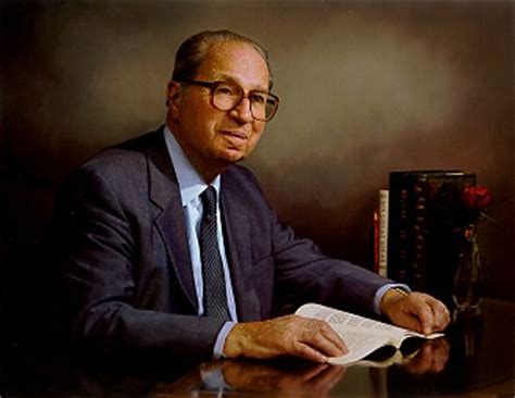 His emphasis on the importance of feelings of inferiority, the inferiority complex, is recognized as an isolating element which plays a key role in personality development. Mortimer Adler on Truth and Justice | Reason and Meaning