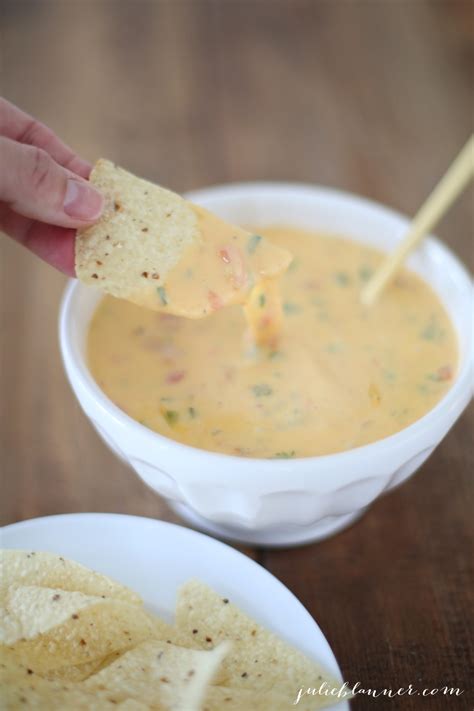 Foodista 4 Quick And Easy Dips To Serve On Super Bowl Sunday