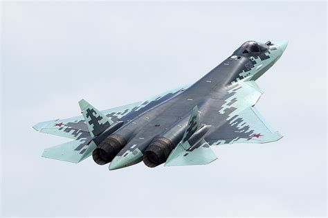 I am a defence analyst of dfi. AviationsMilitaires.net — Sukhoï Su-57 (OTAN : Felon)