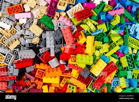 Lego Brick Pile Hi Res Stock Photography And Images Alamy