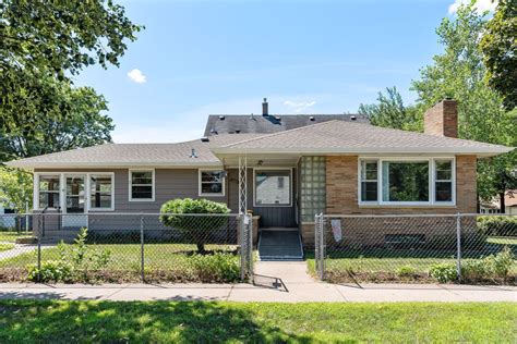 600 24th Ave Ne Minneapolis Mn 55418 Mls 5630691 Redfin