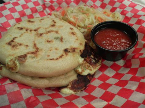 CuLtUrAl......!: Comida Tipica Salvadoreña
