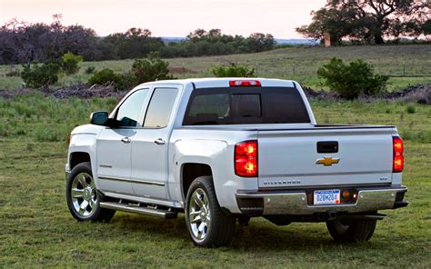 44 2014 Chevy Silverado Wallpapers