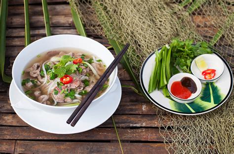 Vietnamese Food 15 Must Try Vietnamese Dishes Vietnamnomad