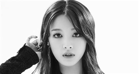 Clc held their third anniversary concert black dress on april 1. Seunghee (CLC) Profile - K-Pop Database / dbkpop.com
