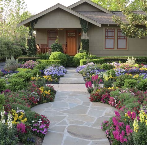 37 Popular Front Yard Landscaping Ideas For Modern House 22 Most