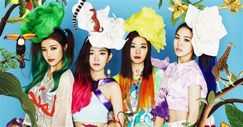 Maybe you would like to learn more about one of these? Some Red Velvet Fans Believe That Joy is A Clone, They ...