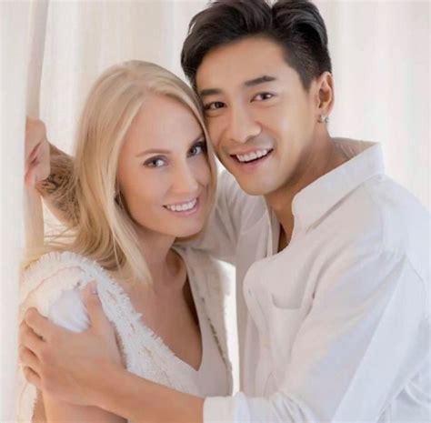 2521) ชื่อเล่น บอย เป็นนักร้อง นักแสดง และพิธีกรชาวไทย มีชื่อเสียงจากรายการเรียลลิตีโชว์ ทรู อะคาเดมี่ แฟนเท. แต่งก่อน ต้นหอม! บอย พิษณุ จูงมือแฟนสาว อแมนด้า เข้าพิธี ...