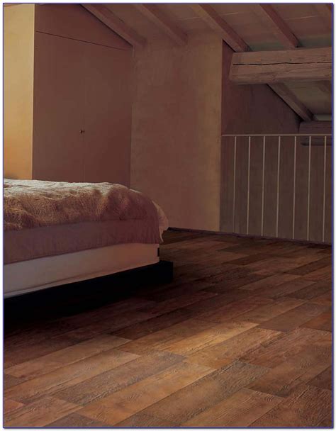 Floor Tile Looks Like Wood Planks Flooring Home Design Ideas