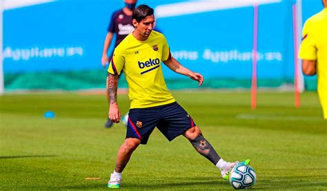Incluso el comunicado del barcelona anunciando que no sigue messi confirma eso: Messi y el Barcelona se fueron a Turín con la renuncia de ...