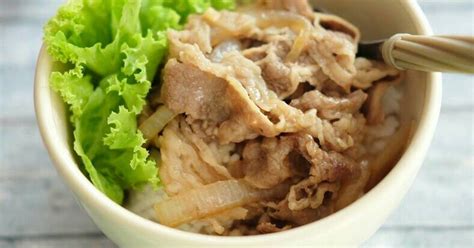 Seperti chicken curry, teriyaki chicken mayo bowl hingga veggies beef bowl dan beberapa menu pelengkap seperti. 56 resep daging yoshinoya enak dan sederhana - Cookpad