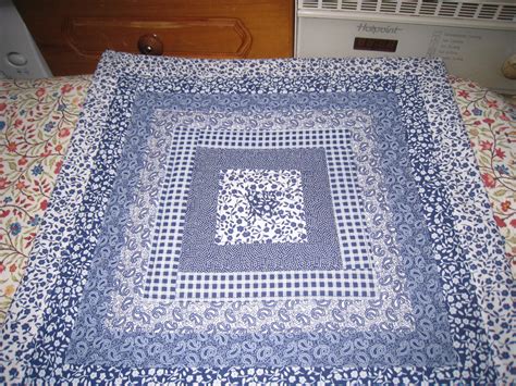 Check spelling or type a new query. RosMadeMe: Let's Quilt While We're Ahead - The Log Cabin ...