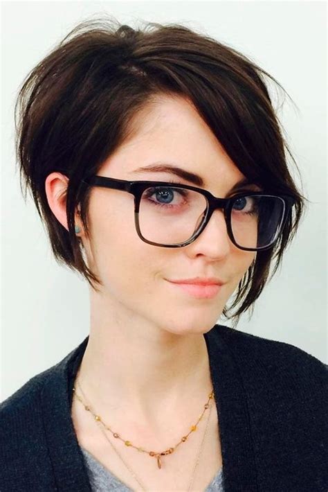 34best short hairstyles for round chubby faces office salt