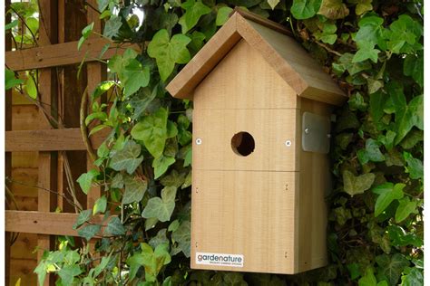 This article contains multiple spoilers for the netflix film bird box.. Camera Bird Box | Gardenature