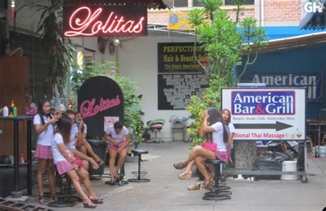 Lolitas Bangkok Kasalong Chrome Bar And Other Blowjob Bars