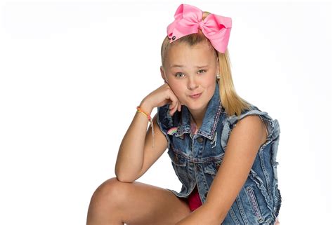 Jojo has been selling out venues across the country as she dances, sings and entertains fans of all ages. jojo siwa five days down under | Practical Parenting Australia