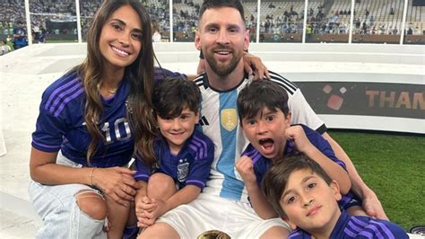 ¿cuántos Hijos Tiene Lionel Messi Y Quiénes Son Así Es La Familia Del