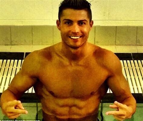 Cristiano Ronaldo Weight Height And Age We Know It All