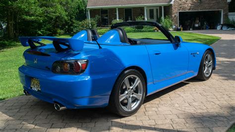 One Of 699 Honda S2000 Crs Is Up For Auction The Drive