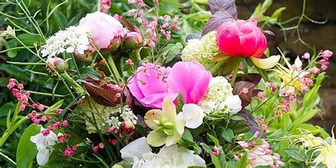6 Ways To Show Off Your Peonies Midwest Living