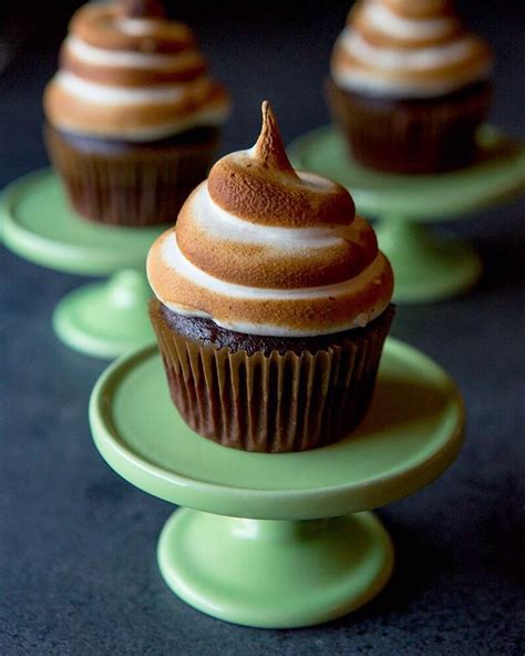 Chocolate Cupcakes With Marshmallow Fluff Frosting By
