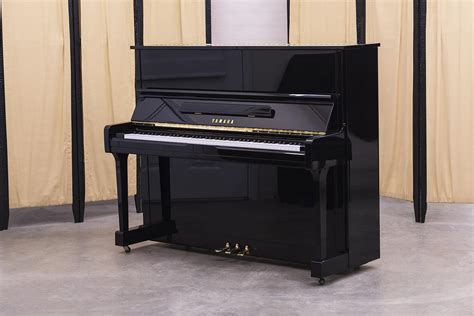 It is a solid instrument to build piano. Yamaha U10A Professional Upright Piano | Polished Ebony ...