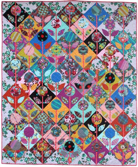 Folk Flower Quilt Pattern Designed By Anna Maria Horner Etsy Flower