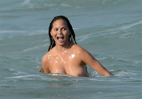 Naked Chrissy Teigen In Beach Babes