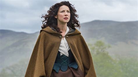 Outlander Star Caitriona Balfe Used To Be A Victoria S Secret Model And