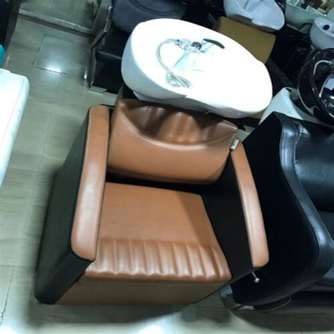 Square With Armrest Genuine Leather Made Single Seater Brown Color Fine Finished Saloon And