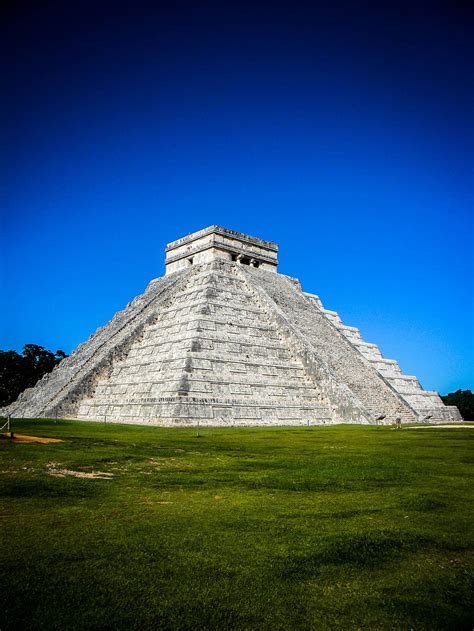 Hd Wallpaper Chichén Itza Mexico Pyramid Maya Architecture