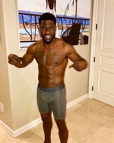 Kevin Hart Shows Off His Six Pack Abs In Hot Underwear Picture