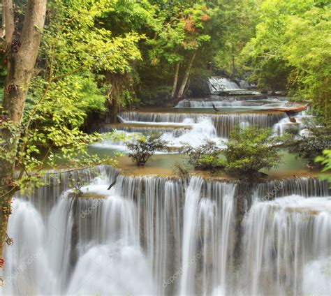 Huai Mae Kamin Waterfall — Stock Photo © Anekoho 16805733