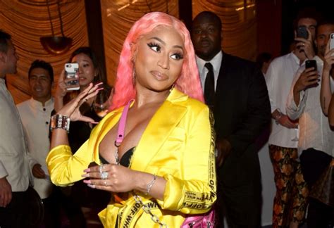 Nicki Minaj Reveals Why She Was Fired From Red Lobster As She Dines With Jimmy Fallon