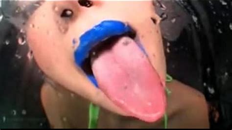 Japanese Blue Lipstick Spitting Fetish