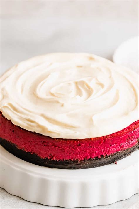 The Best Red Velvet Cheesecake Recipe With An Oreo Cookie Crust